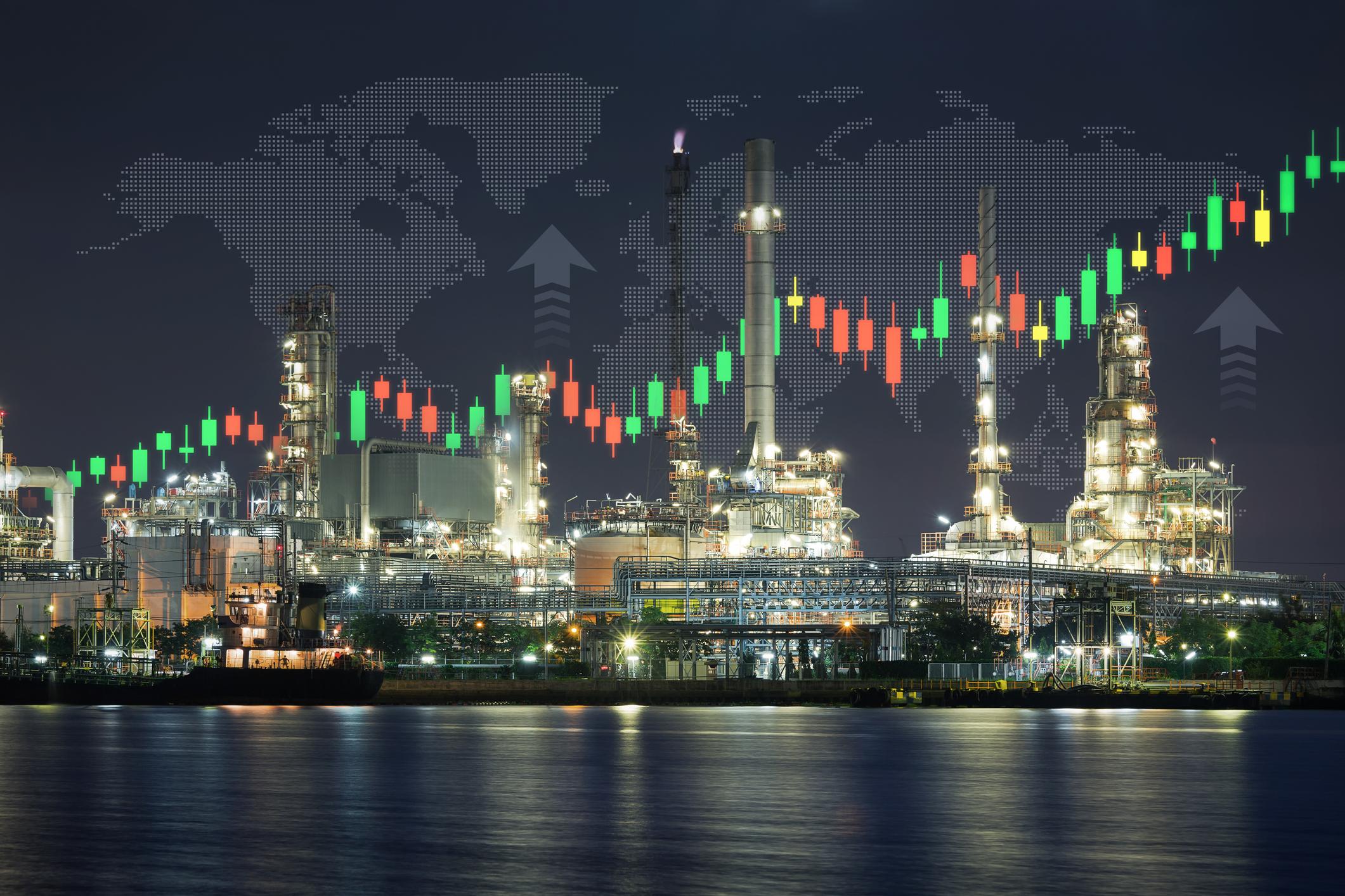 A New Dilemma in the Oil Market: Demand Concerns Grow as Supply Risks Persist